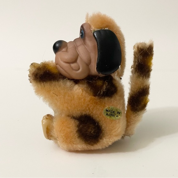 Vintage Wrinkles Hound Hugger Dog Plush Doll - Picture 6 of 16